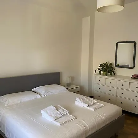 Delonix Regia Apartment *
